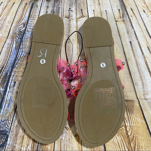 NEW Mudd Pink Studded Flat Slide Sandals - Picture 3 of 3